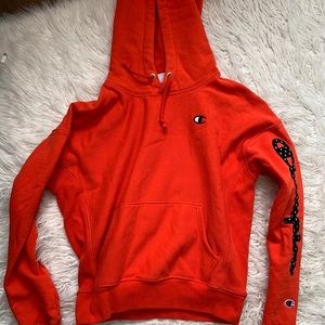 Women’s Champion Hoodie Size Large
